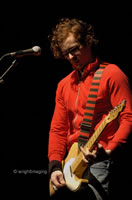 Tommy-013.jpg (80kb)